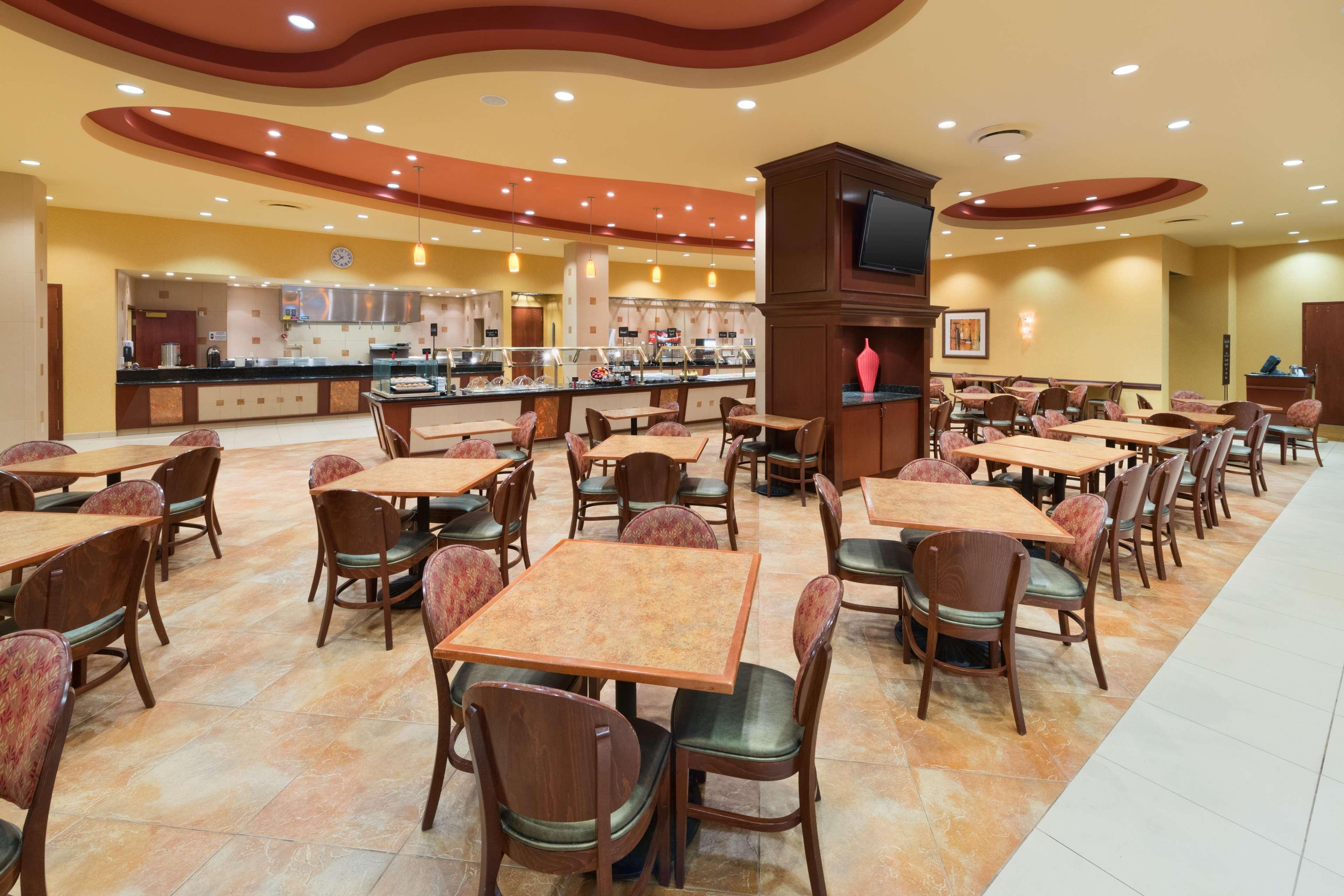 Embassy Suites Murfreesboro - Hotel & Conference Center Exterior photo